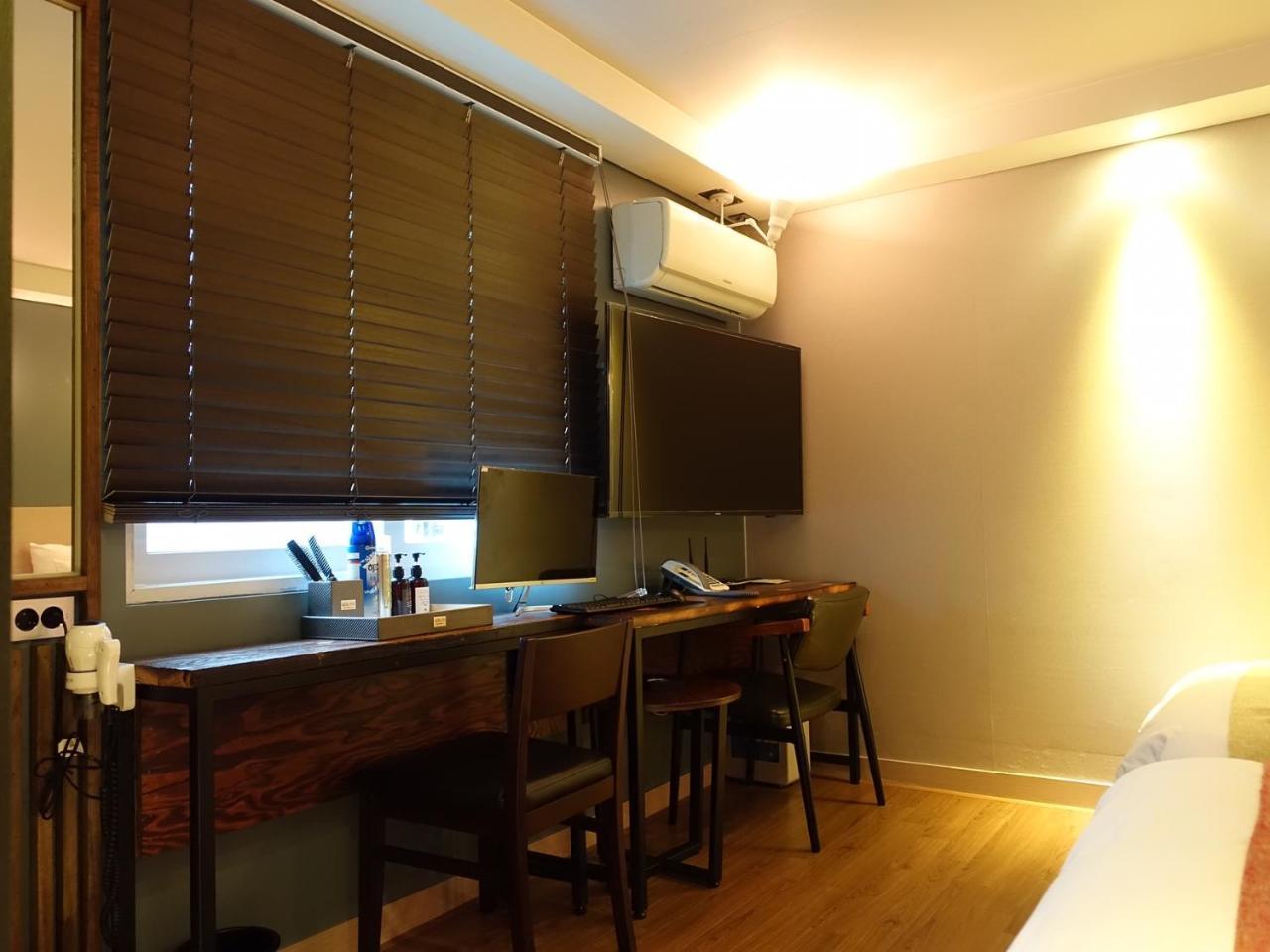 Ulsan Hotel 109 מראה חיצוני תמונה